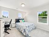 1198 Sycamore St - Photo 15
