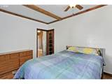 407 Fourth St - Photo 19