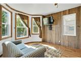 407 Fourth St - Photo 5