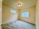 1251 Moore St - Photo 36