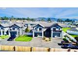 1251 Moore St - Photo 4