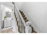 704 Columbia St - Photo 12