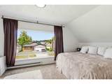 704 Columbia St - Photo 13