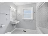 1033 Ainsworth St - Photo 21