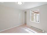 16122 Glisan St - Photo 5