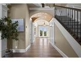 1048 Eloise Ln - Photo 5