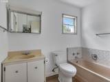 7626 Carlton St - Photo 14