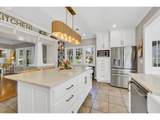 850 Beacon Dr - Photo 11