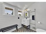 850 Beacon Dr - Photo 18