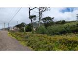1820 Highway 101 - Photo 5