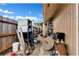 136 Ash St - Photo 30