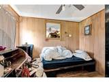 136 Ash St - Photo 9