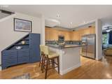1027 Hancock St - Photo 16