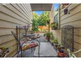 1027 Hancock St - Photo 38