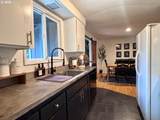 2040 20TH St - Photo 12
