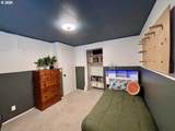 2040 20TH St - Photo 25