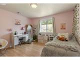 1870 Lakeview Dr - Photo 35