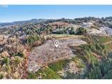685 Anderson Dr - Photo 14