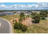 2754 Lincoln Ave - Photo 10