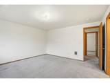 511 Clark Ave - Photo 22