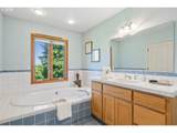 22016 Airport Rd - Photo 16