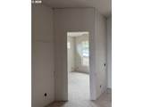 6884 Forrest Ridge Dr - Photo 16