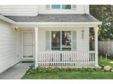 712 Main St - Photo 2
