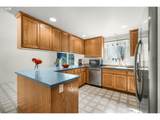 712 Main St - Photo 9
