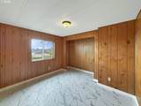 15609 Highway 101 - Photo 17