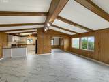 15609 Highway 101 - Photo 24