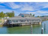 1150 Bay St - Photo 2