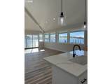1150 Bay St - Photo 6