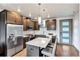 6822 Greenwich Ave - Photo 6