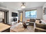 6822 Greenwich Ave - Photo 8
