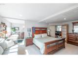 1054 River Dr - Photo 18