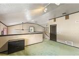 2039 Jantzen Ave - Photo 34