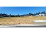4409 101st St - Photo 10