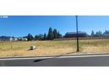 4409 101st St - Photo 4