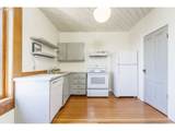 3206 Kelly Ave - Photo 10