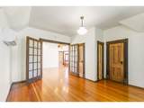 3206 Kelly Ave - Photo 14