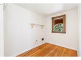 3206 Kelly Ave - Photo 21