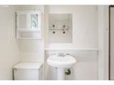3206 Kelly Ave - Photo 24