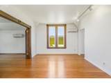 3206 Kelly Ave - Photo 25