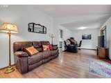 24600 Beavercreek Rd - Photo 17