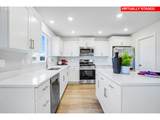 551 Spring Blvd - Photo 3