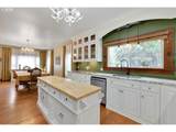 636 Nehalem St - Photo 12