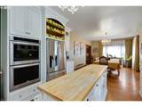 636 Nehalem St - Photo 14