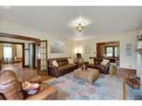 636 Nehalem St - Photo 16