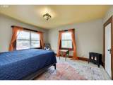 636 Nehalem St - Photo 27