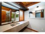 2546 Fisher Rd - Photo 24